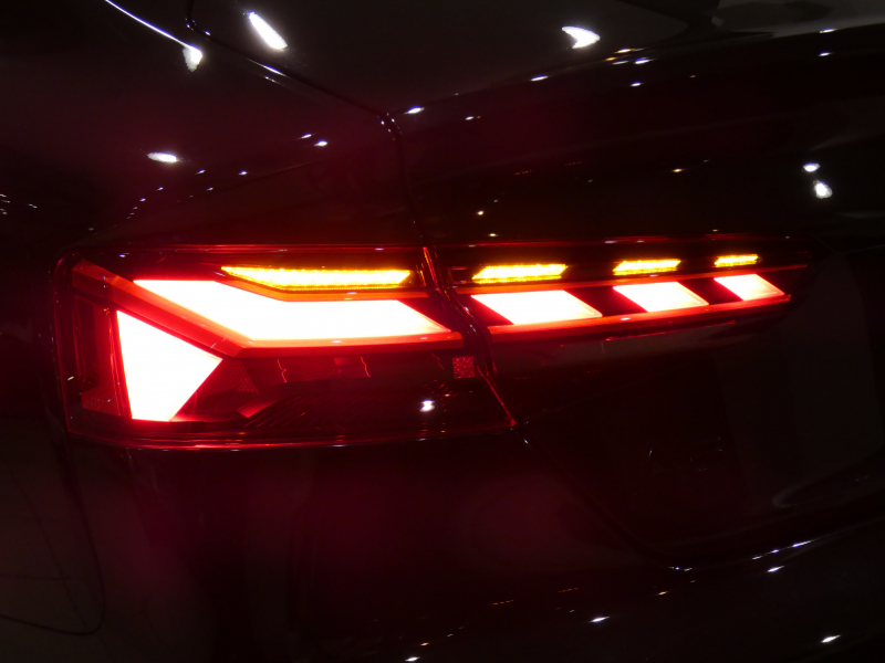 アウディ A5 A5ｽﾎﾟｰﾂﾊﾞｯｸ 35TDIｱﾄﾞﾊﾞﾝｽﾄ ﾗｸﾞｼﾞｭｱﾘｰ&ﾌﾞﾗｯｸｽﾀｲﾘﾝｸﾞPKG　後期 追ACC ﾚｰﾝ&ｻｲﾄﾞｱｼｽﾄ ｱｳﾃﾞｨﾌﾟﾚｾﾝｽ 黒革 全席ﾋｰﾀｰ ﾀｯﾁｽｸﾘｰﾝMMIﾅﾋﾞ 全周囲ｶﾒﾗ PDC ﾏﾄﾘｸｽLED ﾏﾙﾁｶﾗｰｱﾝﾋﾞｴﾝﾄ ｵｰﾄﾃｰﾙｹﾞｰﾄ 18AW　2年保証