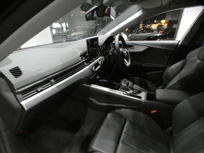 アウディ A5 A5ｽﾎﾟｰﾂﾊﾞｯｸ 35TDIｱﾄﾞﾊﾞﾝｽﾄ ﾗｸﾞｼﾞｭｱﾘｰ&ﾌﾞﾗｯｸｽﾀｲﾘﾝｸﾞPKG　後期 追ACC ﾚｰﾝ&ｻｲﾄﾞｱｼｽﾄ ｱｳﾃﾞｨﾌﾟﾚｾﾝｽ 黒革 全席ﾋｰﾀｰ ﾀｯﾁｽｸﾘｰﾝMMIﾅﾋﾞ 全周囲ｶﾒﾗ PDC ﾏﾄﾘｸｽLED ﾏﾙﾁｶﾗｰｱﾝﾋﾞｴﾝﾄ ｵｰﾄﾃｰﾙｹﾞｰﾄ 18AW　2年保証