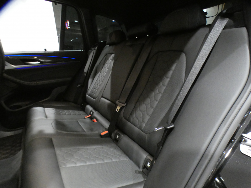 BMW Mシリーズ X3 Mｺﾝﾍﾟﾃｨｼｮﾝ　ｺﾝﾌｫA Dｱｼｽﾄ+ 追ACC ﾚｰﾝCHW 衝突軽減 黒革 ﾋｰﾀｰ&ﾍﾞﾝﾁﾚｰﾀｰ iﾄﾞﾗｲﾌﾞﾅﾋﾞﾗｲﾌﾞCP harman/K ｼﾞｪｽﾁｬｰC ﾍｯﾄﾞｱｯﾌﾟDSP LEDﾗｲﾄ 専用ｴｸｽﾃﾘｱ&21AW 510ps　2年保証