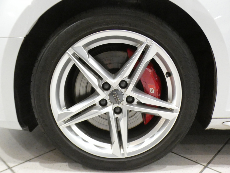 アウディ S4 S4ｱﾊﾞﾝﾄ ﾚｻﾞｰ&ｱｼｽﾀﾝｽPKG　1ｵｰﾅｰ 追ACC ﾚｰﾝ&ｻｲﾄﾞｱｼｽﾄ ｱｳﾃﾞｨﾌﾟﾚｾﾝｽ 黒革 ﾋｰﾀｰ ﾏｯｻｰｼﾞ機能 ﾊﾟﾉﾗﾏSR MMIﾅﾋﾞTV ﾊﾞｰﾁｬﾙCP 全周囲ｶﾒﾗ PDC ﾏﾄﾘｸｽLED 専用ｴｸｽﾃﾘｱ&18AW ﾚｯﾄﾞｷｬﾘﾊﾟｰ 354ps　2年保証