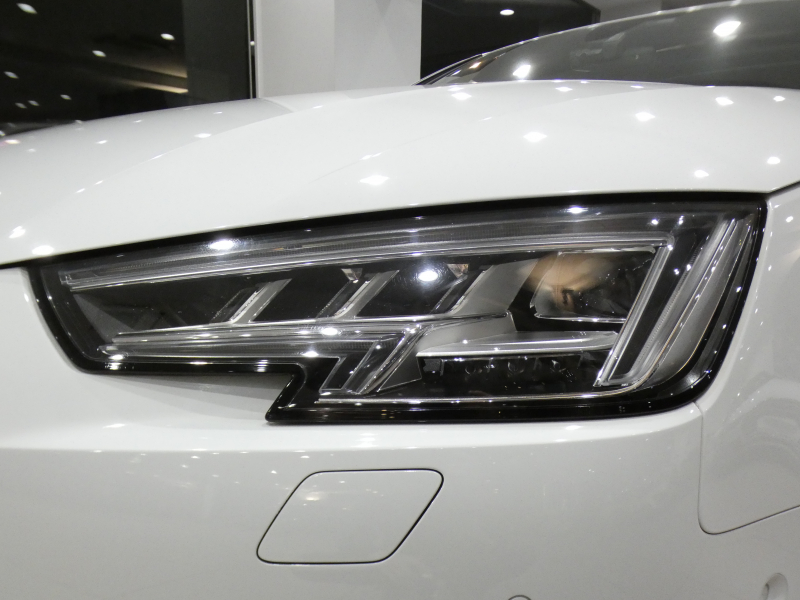 アウディ S4 S4ｱﾊﾞﾝﾄ ﾚｻﾞｰ&ｱｼｽﾀﾝｽPKG　1ｵｰﾅｰ 追ACC ﾚｰﾝ&ｻｲﾄﾞｱｼｽﾄ ｱｳﾃﾞｨﾌﾟﾚｾﾝｽ 黒革 ﾋｰﾀｰ ﾏｯｻｰｼﾞ機能 ﾊﾟﾉﾗﾏSR MMIﾅﾋﾞTV ﾊﾞｰﾁｬﾙCP 全周囲ｶﾒﾗ PDC ﾏﾄﾘｸｽLED 専用ｴｸｽﾃﾘｱ&18AW ﾚｯﾄﾞｷｬﾘﾊﾟｰ 354ps　2年保証