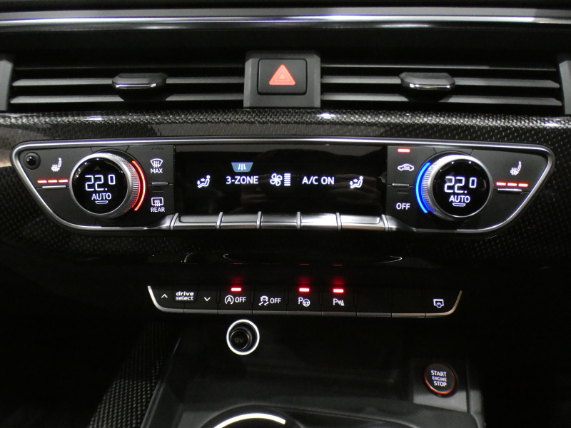 アウディ S4 S4ｱﾊﾞﾝﾄ ﾚｻﾞｰ&ｱｼｽﾀﾝｽPKG　1ｵｰﾅｰ 追ACC ﾚｰﾝ&ｻｲﾄﾞｱｼｽﾄ ｱｳﾃﾞｨﾌﾟﾚｾﾝｽ 黒革 ﾋｰﾀｰ ﾏｯｻｰｼﾞ機能 ﾊﾟﾉﾗﾏSR MMIﾅﾋﾞTV ﾊﾞｰﾁｬﾙCP 全周囲ｶﾒﾗ PDC ﾏﾄﾘｸｽLED 専用ｴｸｽﾃﾘｱ&18AW ﾚｯﾄﾞｷｬﾘﾊﾟｰ 354ps　2年保証