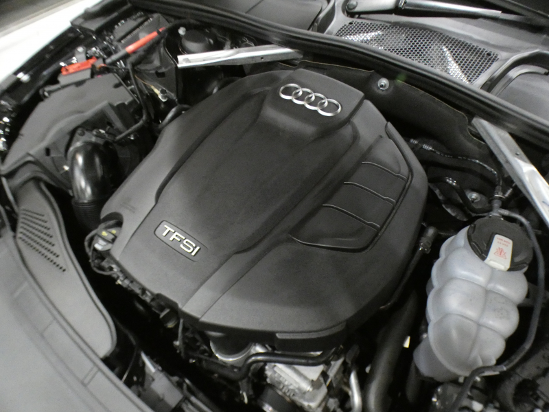 アウディ A4 A4ｾﾀﾞﾝ 2.0TFSI ﾗｸﾞｼﾞｭｱﾘｰPKG　1ｵｰﾅｰ ADVｷｰ 追ACC ﾚｰﾝｱｼｽﾄ ｱｳﾃﾞｨﾌﾟﾚｾﾝｽ 黒革 ﾋｰﾀｰ MMIﾅﾋﾞTV ﾊﾞｰﾁｬﾙCP Bｶﾒﾗ PDC ﾏﾄﾘｸｽLED 17AW　2年保証
