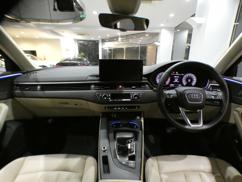 アウディ A4 A4 35TFSIｱﾄﾞﾊﾞﾝｽﾄ ﾗｸﾞｼﾞｭｱﾘｰ&ﾊﾟｰｸｱｼｽﾄPKG　後期 追ACC ﾚｰﾝ&ｻｲﾄﾞｱｼｽﾄ ｱｳﾃﾞｨﾌﾟﾚｾﾝｽ ﾍﾞｰｼﾞｭ革 ﾋｰﾀｰ ｳｯﾄﾞﾊﾟﾈﾙ ﾀｯﾁｽｸﾘｰﾝMMIﾅﾋﾞ TV 全周囲ｶﾒﾗ PDC ﾏﾄﾘｸｽLED ﾏﾙﾁｶﾗｰｱﾝﾋﾞｴﾝﾄ 　2年保証