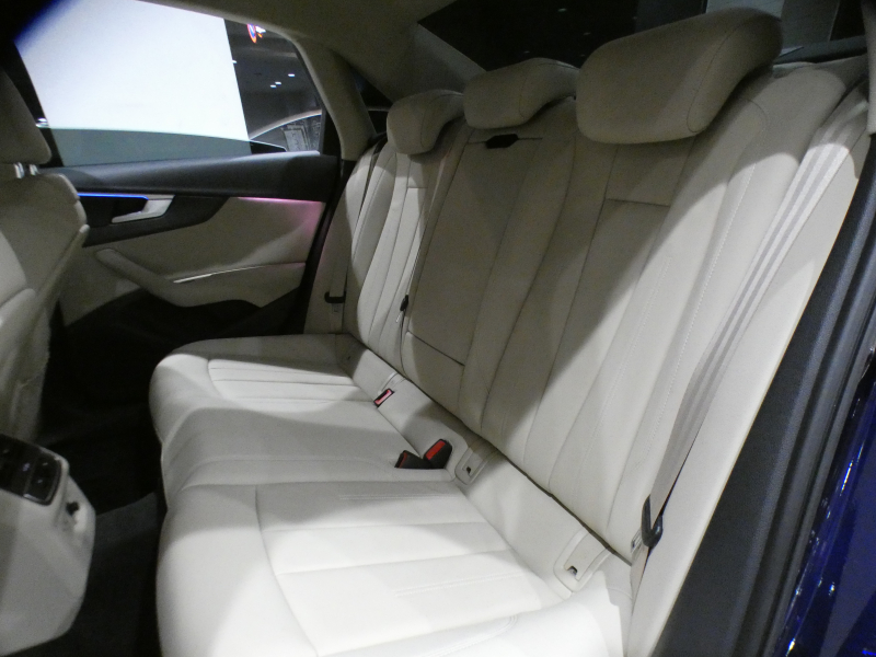 アウディ A4 A4 35TFSIｱﾄﾞﾊﾞﾝｽﾄ ﾗｸﾞｼﾞｭｱﾘｰ&ﾊﾟｰｸｱｼｽﾄPKG　後期 追ACC ﾚｰﾝ&ｻｲﾄﾞｱｼｽﾄ ｱｳﾃﾞｨﾌﾟﾚｾﾝｽ ﾍﾞｰｼﾞｭ革 ﾋｰﾀｰ ｳｯﾄﾞﾊﾟﾈﾙ ﾀｯﾁｽｸﾘｰﾝMMIﾅﾋﾞ TV 全周囲ｶﾒﾗ PDC ﾏﾄﾘｸｽLED ﾏﾙﾁｶﾗｰｱﾝﾋﾞｴﾝﾄ 　2年保証