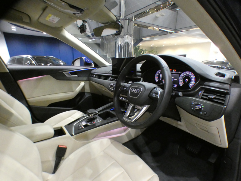 アウディ A4 A4 35TFSIｱﾄﾞﾊﾞﾝｽﾄ ﾗｸﾞｼﾞｭｱﾘｰ&ﾊﾟｰｸｱｼｽﾄPKG　後期 追ACC ﾚｰﾝ&ｻｲﾄﾞｱｼｽﾄ ｱｳﾃﾞｨﾌﾟﾚｾﾝｽ ﾍﾞｰｼﾞｭ革 ﾋｰﾀｰ ｳｯﾄﾞﾊﾟﾈﾙ ﾀｯﾁｽｸﾘｰﾝMMIﾅﾋﾞ TV 全周囲ｶﾒﾗ PDC ﾏﾄﾘｸｽLED ﾏﾙﾁｶﾗｰｱﾝﾋﾞｴﾝﾄ 　2年保証