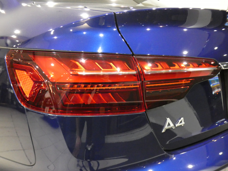 アウディ A4 A4 35TFSIｱﾄﾞﾊﾞﾝｽﾄ ﾗｸﾞｼﾞｭｱﾘｰ&ﾊﾟｰｸｱｼｽﾄPKG　後期 追ACC ﾚｰﾝ&ｻｲﾄﾞｱｼｽﾄ ｱｳﾃﾞｨﾌﾟﾚｾﾝｽ ﾍﾞｰｼﾞｭ革 ﾋｰﾀｰ ｳｯﾄﾞﾊﾟﾈﾙ ﾀｯﾁｽｸﾘｰﾝMMIﾅﾋﾞ TV 全周囲ｶﾒﾗ PDC ﾏﾄﾘｸｽLED ﾏﾙﾁｶﾗｰｱﾝﾋﾞｴﾝﾄ 　2年保証