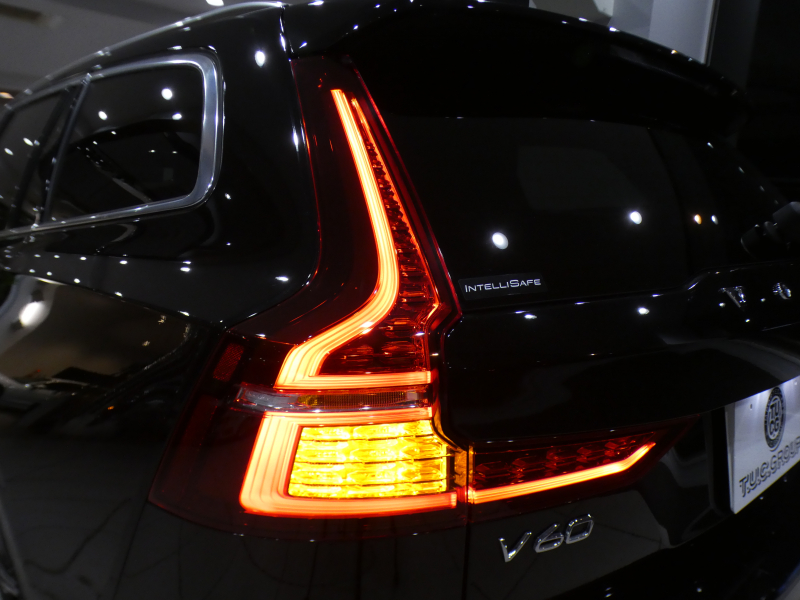 ボルボ V60 V60 T5ｲﾝｽｸﾘﾌﾟｼｮﾝ ﾌﾟﾗｽPKG　1ｵｰﾅｰ 追ACC･LKA･ LCMA ｽﾃｱﾋｰﾀｰ 茶革 全席ﾋｰﾀｰ ﾍﾞﾝﾁﾚｰﾀｰ ﾏｯｻｰｼﾞ機能 ﾊﾟﾉﾗﾏSR ﾀｯﾁｽｸﾘｰﾝHDDﾅﾋﾞTV harman/K 全周ｶﾒﾗ ﾍｯﾄﾞｱｯﾌﾟDSP LEDﾗｲﾄ ｵｰﾄﾃｰﾙｹﾞｰﾄ 19AW　2年保証