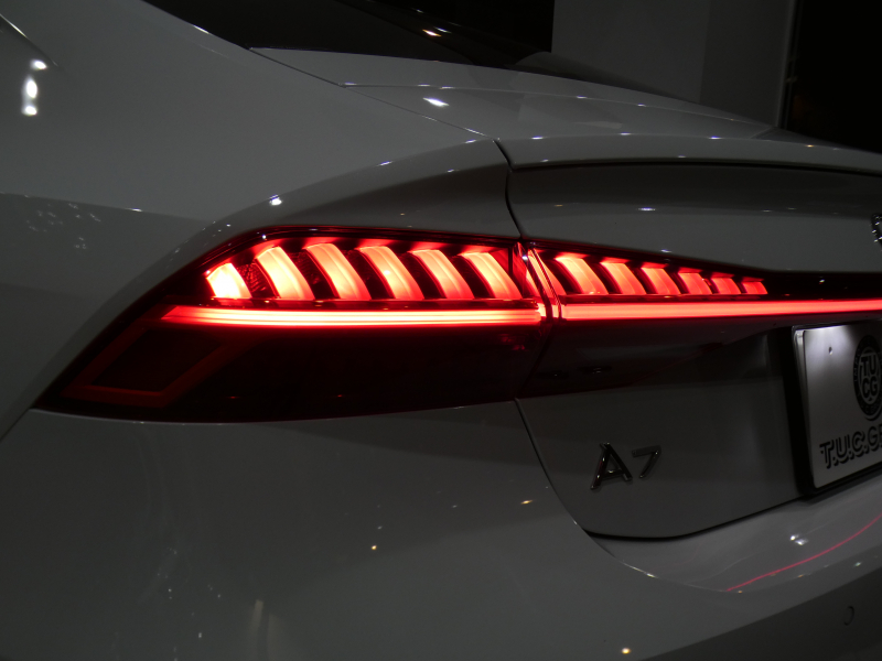 アウディ A7 A7ｽﾎﾟｰﾂﾊﾞｯｸ 45TFSIｸﾜﾄﾛ Sﾗｲﾝ&ﾄﾞﾗｲﾋﾞﾝｸﾞ&ﾘｱｺﾝﾌｫ&ﾊﾟﾜｰｱｼｽﾄ&ｱｼｽﾀﾝｽPKG　ADVｷｰ 追ACC ﾚｰﾝ&ｻｲﾄﾞｱｼｽﾄ 黒革 全席ﾋｰﾀｰ ﾀｯﾁﾚｽﾎﾟﾝｽ付MMIﾅﾋﾞ 全周囲ｶﾒﾗ PDC HDﾏﾄﾘｸｽLEDﾚｰｻﾞｰﾗｲﾄ ﾊﾟﾜｰｸﾛｰｽﾞ Sﾗｲﾝｴｸｽﾃﾘｱ&20AW　2年保証