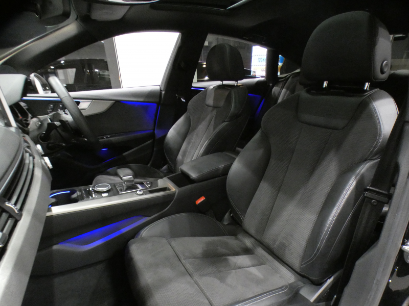 アウディ A5 A5ｽﾎﾟｰﾂﾊﾞｯｸ 40TFSI Sﾗｲﾝ&ｱｼｽﾀﾝｽPKG　1ｵｰﾅｰ 追ACC ﾚｰﾝ&ｻｲﾄﾞｱｼｽﾄ ｱｳﾃﾞｨﾌﾟﾚｾﾝｽ 半革 全席ﾋｰﾀｰ ﾊﾟﾉﾗﾏSR MMIﾅﾋﾞ ﾊﾞｰﾁｬﾙCP 全周囲ｶﾒﾗ PDC ﾏﾄﾘｸｽLED Sﾗｲﾝｴｸｽﾃﾘｱ KWｻｽﾍﾟﾝｼｮﾝ ﾚｲｽﾞ19AW　2年保証