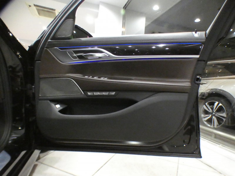 BMW 7シリーズ 750i Mｽﾎﾟｰﾂ　ｺﾝﾌｫA Dｱｼｽﾄ+ 追ACC ﾚｰﾝCHW 衝突軽減 茶革 全席ﾋｰﾀｰ ﾍﾞﾝﾁﾚｰﾀｰ ﾏｯｻｰｼﾞ機能 ｻﾝﾙｰﾌ ﾀｯﾁP対応iﾄﾞﾗｲﾌﾞﾅﾋﾞ(第6世代) 全周ｶﾒﾗ PDC ｼﾞｬｽﾁｬｰC LEDﾚｰｻﾞｰﾗｲﾄ Mｽﾎﾟｰﾂｴｱﾛ&20AW ｽﾎﾟｰﾂEX　2年保証