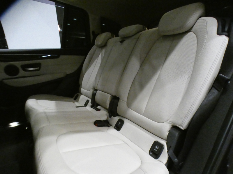 BMW 2シリーズ 218dｸﾞﾗﾝﾂｱﾗｰ ﾗｸﾞｼﾞｭｱﾘｰ ｾﾚｸﾄ&ADｱｸﾃｨﾌﾞｾｰﾌﾃｨPKG　後期 追ACC ﾚｰﾝDW ｲﾝﾃﾘS 白革 ﾊﾟﾉﾗﾏSR iﾄﾞﾗｲﾌﾞﾅﾋﾞ(第6世代 ﾀｯﾁP対応) ﾍｯﾄﾞｱｯﾌﾟDSP Bｶﾒﾗ PDC LEDﾗｲﾄ ｵｰﾄﾃｰﾙｹﾞｰﾄ　2年保証