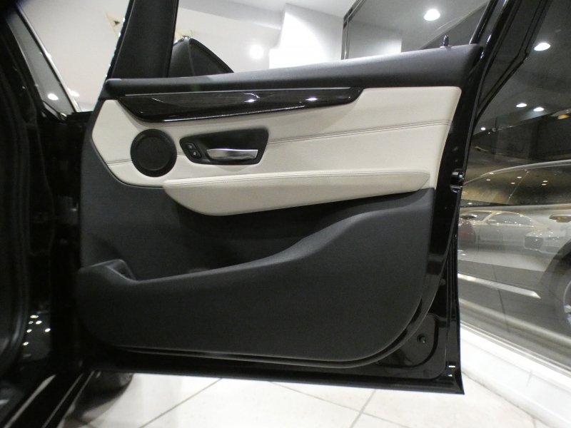 BMW 2シリーズ 218dｸﾞﾗﾝﾂｱﾗｰ ﾗｸﾞｼﾞｭｱﾘｰ ｾﾚｸﾄ&ADｱｸﾃｨﾌﾞｾｰﾌﾃｨPKG　後期 追ACC ﾚｰﾝDW ｲﾝﾃﾘS 白革 ﾊﾟﾉﾗﾏSR iﾄﾞﾗｲﾌﾞﾅﾋﾞ(第6世代 ﾀｯﾁP対応) ﾍｯﾄﾞｱｯﾌﾟDSP Bｶﾒﾗ PDC LEDﾗｲﾄ ｵｰﾄﾃｰﾙｹﾞｰﾄ　2年保証