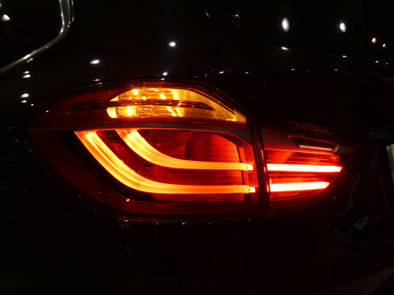 BMW 2シリーズ 218dｸﾞﾗﾝﾂｱﾗｰ ﾗｸﾞｼﾞｭｱﾘｰ ｾﾚｸﾄ&ADｱｸﾃｨﾌﾞｾｰﾌﾃｨPKG　後期 追ACC ﾚｰﾝDW ｲﾝﾃﾘS 白革 ﾊﾟﾉﾗﾏSR iﾄﾞﾗｲﾌﾞﾅﾋﾞ(第6世代 ﾀｯﾁP対応) ﾍｯﾄﾞｱｯﾌﾟDSP Bｶﾒﾗ PDC LEDﾗｲﾄ ｵｰﾄﾃｰﾙｹﾞｰﾄ　2年保証