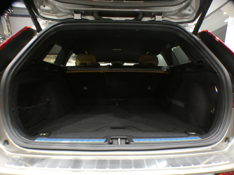 ボルボ V60 V60ｸﾛｽｶﾝﾄﾘｰ T5ﾌﾟﾛ AWD　1ｵｰﾅｰ 追ACC･LKA･ LCMA 茶革 ﾋｰﾀｰ ﾍﾞﾝﾁﾚｰﾀｰ ﾏｯｻｰｼﾞ機能 ﾀｯﾁｽｸﾘｰﾝHDDﾅﾋﾞTV harman/K 全周囲ｶﾒﾗ ﾍｯﾄﾞｱｯﾌﾟDSP LEDﾗｲﾄ ｵｰﾄﾃｰﾙｹﾞｰﾄ ｴｸｽﾃﾘｱﾃﾞｻﾞｲﾝKIT 19AW　2年保証