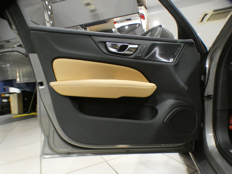 ボルボ V60 V60 T5ｲﾝｽｸﾘﾌﾟｼｮﾝ　追ACC･LKA･ LCMA 茶革 ﾋｰﾀｰ ﾍﾞﾝﾁﾚｰﾀｰ ﾏｯｻｰｼﾞ機能 ﾀｯﾁｽｸﾘｰﾝHDDﾅﾋﾞTV harman/K 全周囲ｶﾒﾗ ﾍｯﾄﾞｱｯﾌﾟDSP LEDﾗｲﾄ ｵｰﾄﾃｰﾙｹﾞｰﾄ ☆ﾎﾟｰﾙｽﾀｰｿﾌﾄｳｪｱ 261ps　2年保証