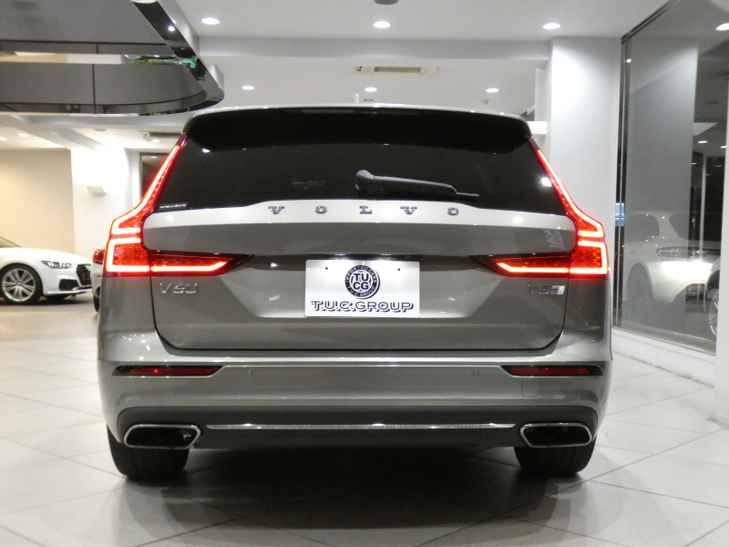 ボルボ V60 V60 T5ｲﾝｽｸﾘﾌﾟｼｮﾝ　追ACC･LKA･ LCMA 茶革 ﾋｰﾀｰ ﾍﾞﾝﾁﾚｰﾀｰ ﾏｯｻｰｼﾞ機能 ﾀｯﾁｽｸﾘｰﾝHDDﾅﾋﾞTV harman/K 全周囲ｶﾒﾗ ﾍｯﾄﾞｱｯﾌﾟDSP LEDﾗｲﾄ ｵｰﾄﾃｰﾙｹﾞｰﾄ ☆ﾎﾟｰﾙｽﾀｰｿﾌﾄｳｪｱ 261ps　2年保証