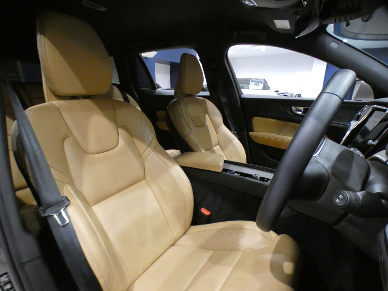 ボルボ V60 V60 T5ｲﾝｽｸﾘﾌﾟｼｮﾝ　追ACC･LKA･ LCMA 茶革 ﾋｰﾀｰ ﾍﾞﾝﾁﾚｰﾀｰ ﾏｯｻｰｼﾞ機能 ﾀｯﾁｽｸﾘｰﾝHDDﾅﾋﾞTV harman/K 全周囲ｶﾒﾗ ﾍｯﾄﾞｱｯﾌﾟDSP LEDﾗｲﾄ ｵｰﾄﾃｰﾙｹﾞｰﾄ ☆ﾎﾟｰﾙｽﾀｰｿﾌﾄｳｪｱ 261ps　2年保証