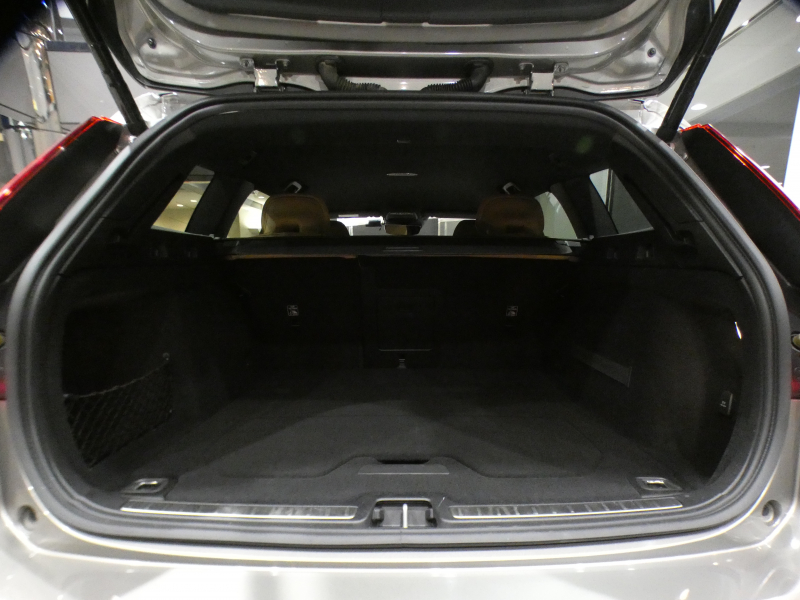 ボルボ V60 V60 T5ｲﾝｽｸﾘﾌﾟｼｮﾝ　追ACC･LKA･ LCMA 茶革 ﾋｰﾀｰ ﾍﾞﾝﾁﾚｰﾀｰ ﾏｯｻｰｼﾞ機能 ﾀｯﾁｽｸﾘｰﾝHDDﾅﾋﾞTV harman/K 全周囲ｶﾒﾗ ﾍｯﾄﾞｱｯﾌﾟDSP LEDﾗｲﾄ ｵｰﾄﾃｰﾙｹﾞｰﾄ ☆ﾎﾟｰﾙｽﾀｰｿﾌﾄｳｪｱ 261ps　2年保証