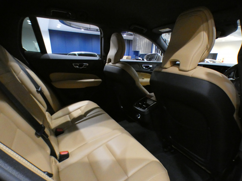 ボルボ V60 V60 T5ｲﾝｽｸﾘﾌﾟｼｮﾝ　追ACC･LKA･ LCMA 茶革 ﾋｰﾀｰ ﾍﾞﾝﾁﾚｰﾀｰ ﾏｯｻｰｼﾞ機能 ﾀｯﾁｽｸﾘｰﾝHDDﾅﾋﾞTV harman/K 全周囲ｶﾒﾗ ﾍｯﾄﾞｱｯﾌﾟDSP LEDﾗｲﾄ ｵｰﾄﾃｰﾙｹﾞｰﾄ ☆ﾎﾟｰﾙｽﾀｰｿﾌﾄｳｪｱ 261ps　2年保証