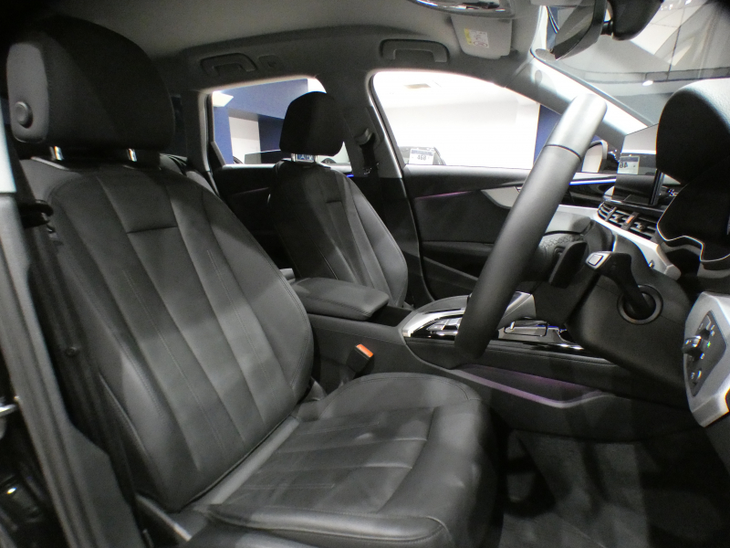 アウディ A4 A4ｵｰﾙﾛｰﾄﾞｸﾜﾄﾛ ﾗｸﾞｼﾞｭｱﾘｰ&ﾊﾟｰｸｱｼｽﾄPKG　後期 1ｵｰﾅｰ 追ACC ﾚｰﾝ&ｻｲﾄﾞｱｼｽﾄ 黒革 全席ﾋｰﾀｰ ﾀｯﾁｽｸﾘｰﾝMMIﾅﾋﾞ  全周囲ｶﾒﾗ PDC ﾏﾄﾘｸｽLED ｱﾝﾋﾞｴﾝﾄﾗｲﾄ 前後Dﾚｺ 18AW　2年保証