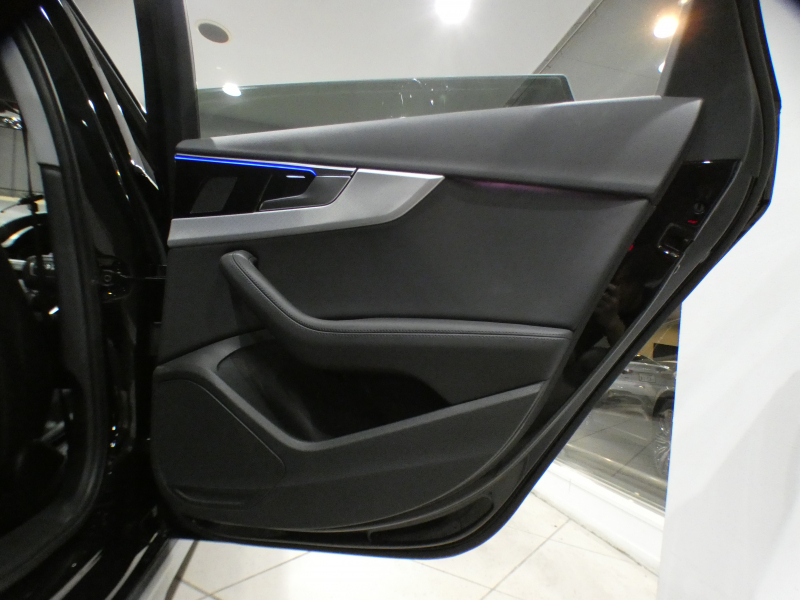 アウディ A4 A4ｵｰﾙﾛｰﾄﾞｸﾜﾄﾛ ﾗｸﾞｼﾞｭｱﾘｰ&ﾊﾟｰｸｱｼｽﾄPKG　後期 1ｵｰﾅｰ 追ACC ﾚｰﾝ&ｻｲﾄﾞｱｼｽﾄ 黒革 全席ﾋｰﾀｰ ﾀｯﾁｽｸﾘｰﾝMMIﾅﾋﾞ  全周囲ｶﾒﾗ PDC ﾏﾄﾘｸｽLED ｱﾝﾋﾞｴﾝﾄﾗｲﾄ 前後Dﾚｺ 18AW　2年保証