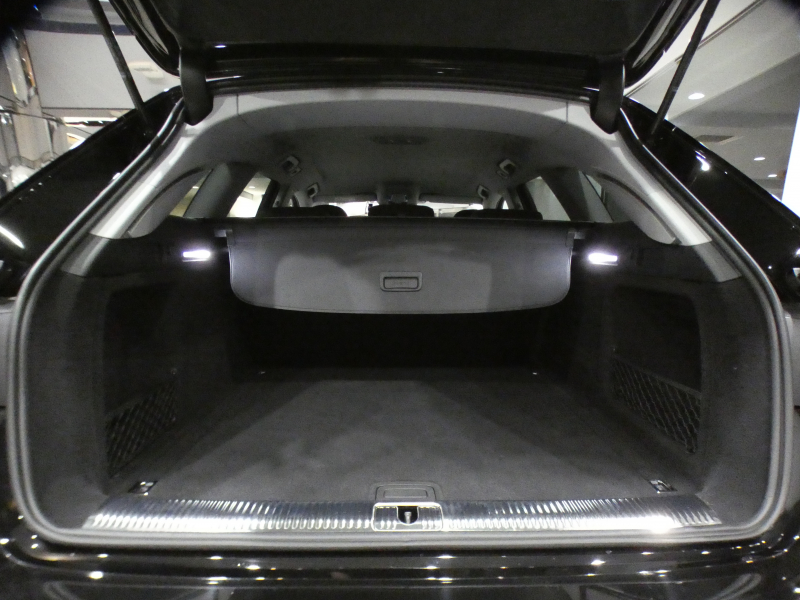 アウディ A4 A4ｵｰﾙﾛｰﾄﾞｸﾜﾄﾛ ﾗｸﾞｼﾞｭｱﾘｰ&ﾊﾟｰｸｱｼｽﾄPKG　後期 1ｵｰﾅｰ 追ACC ﾚｰﾝ&ｻｲﾄﾞｱｼｽﾄ 黒革 全席ﾋｰﾀｰ ﾀｯﾁｽｸﾘｰﾝMMIﾅﾋﾞ  全周囲ｶﾒﾗ PDC ﾏﾄﾘｸｽLED ｱﾝﾋﾞｴﾝﾄﾗｲﾄ 前後Dﾚｺ 18AW　2年保証