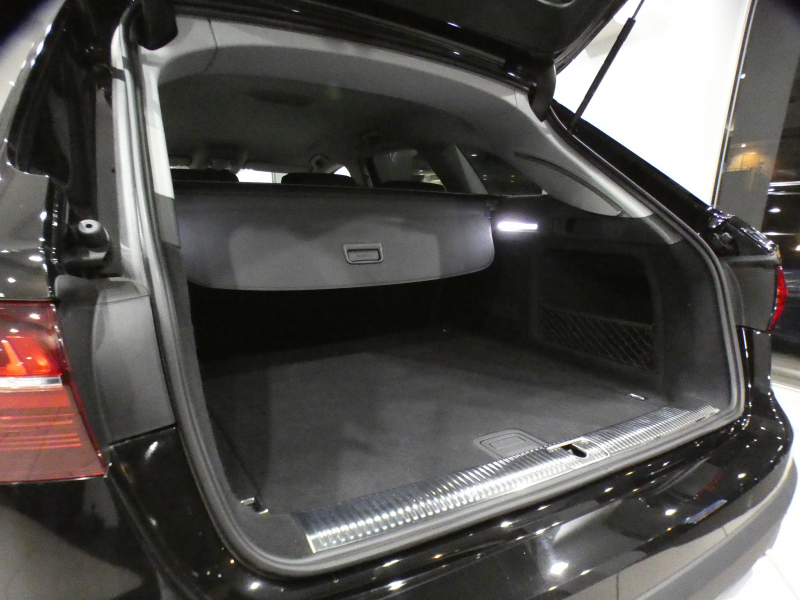 アウディ A4 A4ｵｰﾙﾛｰﾄﾞｸﾜﾄﾛ ﾗｸﾞｼﾞｭｱﾘｰ&ﾊﾟｰｸｱｼｽﾄPKG　後期 1ｵｰﾅｰ 追ACC ﾚｰﾝ&ｻｲﾄﾞｱｼｽﾄ 黒革 全席ﾋｰﾀｰ ﾀｯﾁｽｸﾘｰﾝMMIﾅﾋﾞ  全周囲ｶﾒﾗ PDC ﾏﾄﾘｸｽLED ｱﾝﾋﾞｴﾝﾄﾗｲﾄ 前後Dﾚｺ 18AW　2年保証