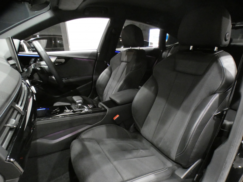 アウディ A5 A5ｽﾎﾟｰﾂﾊﾞｯｸ 40TDIｸﾜﾄﾛ Sﾗｲﾝ　後期 追ACC ﾚｰﾝ&ｻｲﾄﾞｱｼｽﾄ 衝突軽減 半革 全席ﾋｰﾀｰ ｽﾃｱﾋｰﾀｰ ﾀｯﾁP対応MMIﾅﾋﾞ ﾊﾞｰﾁｬﾙCP+ 全周囲ｶﾒﾗ PDC ﾏﾄﾘｸｽLED ｱﾝﾋﾞｴﾝﾄﾗｲﾄ Sﾗｲﾝｴｸｽﾃﾘｱ&18AW　2年保証