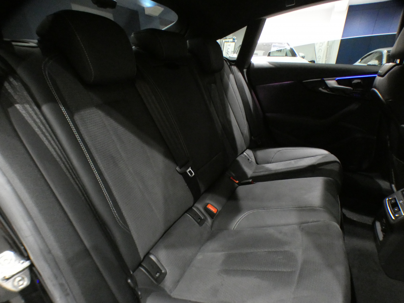 アウディ A5 A5ｽﾎﾟｰﾂﾊﾞｯｸ 40TDIｸﾜﾄﾛ Sﾗｲﾝ　後期 追ACC ﾚｰﾝ&ｻｲﾄﾞｱｼｽﾄ 衝突軽減 半革 全席ﾋｰﾀｰ ｽﾃｱﾋｰﾀｰ ﾀｯﾁP対応MMIﾅﾋﾞ ﾊﾞｰﾁｬﾙCP+ 全周囲ｶﾒﾗ PDC ﾏﾄﾘｸｽLED ｱﾝﾋﾞｴﾝﾄﾗｲﾄ Sﾗｲﾝｴｸｽﾃﾘｱ&18AW　2年保証