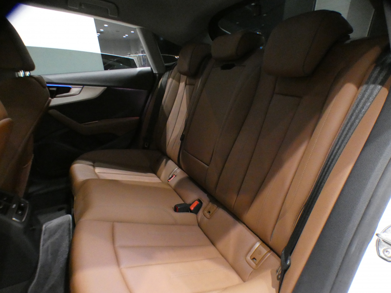 アウディ A5 A5ｽﾎﾟｰﾂﾊﾞｯｸ 40TDI ｸﾜﾄﾛ ｱﾄﾞﾊﾞﾝｽﾄ ﾗｸﾞｼﾞｭｱﾘｰPKG　後期 追ACC ﾚｰﾝ&ｻｲﾄﾞｱｼｽﾄ ｱｳﾃﾞｨﾌﾟﾚｾﾝｽ 茶革 ﾋｰﾀｰ ﾀｯﾁｽｸﾘｰﾝMMIﾅﾋﾞ Bｶﾒﾗ PDC ﾏﾄﾘｸｽLED ｱﾝﾋﾞｴﾝﾄﾗｲﾄ ｵｰﾄﾃｰﾙｹﾞｰﾄ 18AW　2年保証