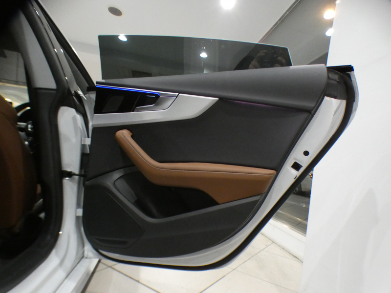 アウディ A5 A5ｽﾎﾟｰﾂﾊﾞｯｸ 40TDI ｸﾜﾄﾛ ｱﾄﾞﾊﾞﾝｽﾄ ﾗｸﾞｼﾞｭｱﾘｰPKG　後期 追ACC ﾚｰﾝ&ｻｲﾄﾞｱｼｽﾄ ｱｳﾃﾞｨﾌﾟﾚｾﾝｽ 茶革 ﾋｰﾀｰ ﾀｯﾁｽｸﾘｰﾝMMIﾅﾋﾞ Bｶﾒﾗ PDC ﾏﾄﾘｸｽLED ｱﾝﾋﾞｴﾝﾄﾗｲﾄ ｵｰﾄﾃｰﾙｹﾞｰﾄ 18AW　2年保証