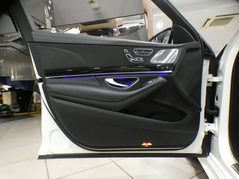 メルセデスベンツ Sクラス S450 ｴｸｽｸﾙｰｼﾌﾞ AMGﾗｲﾝ　ISG搭載 後期 黒革 全席ﾋｰﾀｰ ﾍﾞﾝﾁﾚｰﾀｰ ﾏｯｻｰｼﾞ ｻﾝﾙｰﾌ ﾅﾋﾞTV ﾌﾞﾙﾒｽﾀｰ Meｺﾈｸﾄ 全周囲ｶﾒﾗ PTS ﾏﾙﾁﾋﾞｰﾑLED AMGｽﾀｲﾘﾝｸﾞ&19AW ｵｰﾄﾄﾗﾝｸ　2年保証