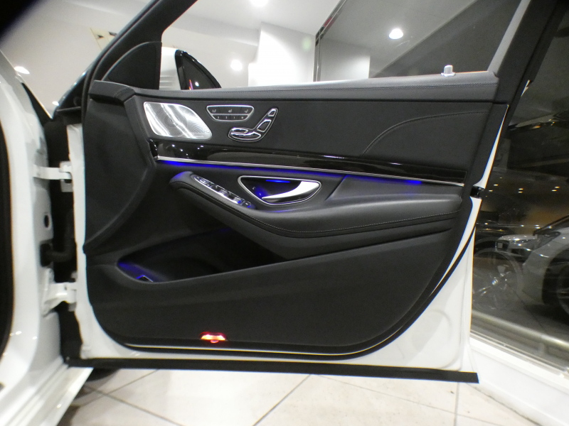 メルセデスベンツ Sクラス S450 ｴｸｽｸﾙｰｼﾌﾞ AMGﾗｲﾝ　ISG搭載 後期 黒革 全席ﾋｰﾀｰ ﾍﾞﾝﾁﾚｰﾀｰ ﾏｯｻｰｼﾞ ｻﾝﾙｰﾌ ﾅﾋﾞTV ﾌﾞﾙﾒｽﾀｰ Meｺﾈｸﾄ 全周囲ｶﾒﾗ PTS ﾏﾙﾁﾋﾞｰﾑLED AMGｽﾀｲﾘﾝｸﾞ&19AW ｵｰﾄﾄﾗﾝｸ　2年保証