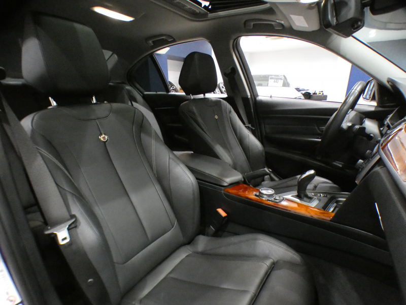 アルピナ B3 B3 ﾋﾞﾀｰﾎﾞﾘﾑｼﾞﾝ　左H ｺﾝﾌｫA ｸﾙｺﾝ 黒革 ｻﾝﾙｰﾌ iﾄﾞﾗｲﾌﾞﾅﾋﾞ(NBT-EVO) harmank Bｶﾒﾗ PDC ｷｾﾉﾝ 専用ｴｸｽﾃﾘｱ&20AW ｱｸﾗﾎﾟ製専用ﾏﾌﾗｰ 410ps　2年保証