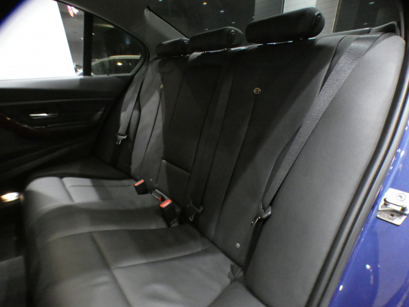 アルピナ B3 B3 ﾋﾞﾀｰﾎﾞﾘﾑｼﾞﾝ　左H ｺﾝﾌｫA ｸﾙｺﾝ 黒革 ｻﾝﾙｰﾌ iﾄﾞﾗｲﾌﾞﾅﾋﾞ(NBT-EVO) harmank Bｶﾒﾗ PDC ｷｾﾉﾝ 専用ｴｸｽﾃﾘｱ&20AW ｱｸﾗﾎﾟ製専用ﾏﾌﾗｰ 410ps　2年保証