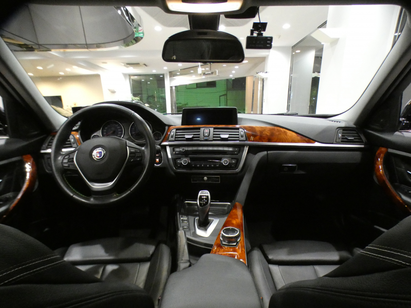 アルピナ B3 B3 ﾋﾞﾀｰﾎﾞﾘﾑｼﾞﾝ　左H ｺﾝﾌｫA ｸﾙｺﾝ 黒革 ｻﾝﾙｰﾌ iﾄﾞﾗｲﾌﾞﾅﾋﾞ(NBT-EVO) harmank Bｶﾒﾗ PDC ｷｾﾉﾝ 専用ｴｸｽﾃﾘｱ&20AW ｱｸﾗﾎﾟ製専用ﾏﾌﾗｰ 410ps　2年保証