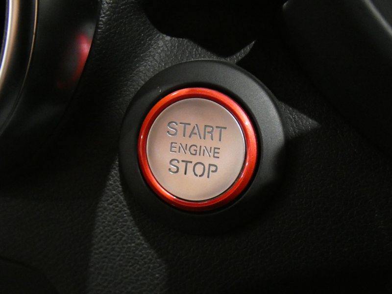 アウディ S1 S1ｽﾎﾟｰﾂﾊﾞｯｸ　☆6MT ADVｷｰ 半革 MMIﾅﾋﾞ BTｵｰﾃﾞｨｵ PDC ｷｾﾉﾝ 専用ｴｸｽﾃﾘｱ&18AW FK-TECｻｽﾍﾟﾝｼｮﾝｷｯﾄ 231ps　2年保証