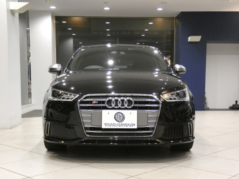 アウディ S1 S1ｽﾎﾟｰﾂﾊﾞｯｸ　☆6MT ADVｷｰ 半革 MMIﾅﾋﾞ BTｵｰﾃﾞｨｵ PDC ｷｾﾉﾝ 専用ｴｸｽﾃﾘｱ&18AW FK-TECｻｽﾍﾟﾝｼｮﾝｷｯﾄ 231ps　2年保証