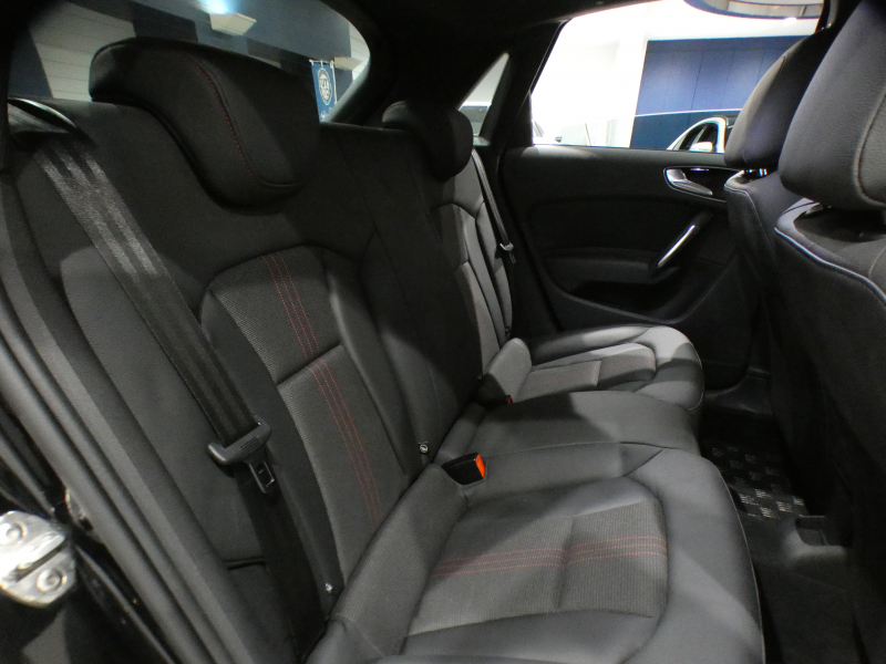 アウディ S1 S1ｽﾎﾟｰﾂﾊﾞｯｸ　☆6MT ADVｷｰ 半革 MMIﾅﾋﾞ BTｵｰﾃﾞｨｵ PDC ｷｾﾉﾝ 専用ｴｸｽﾃﾘｱ&18AW FK-TECｻｽﾍﾟﾝｼｮﾝｷｯﾄ 231ps　2年保証