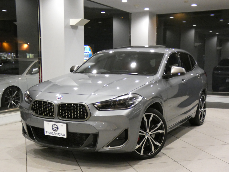 BMW X2 X2 M35i ADｾｰﾌﾃｨ&ｾﾚｸﾄPKG　ｺﾝﾌｫA 追ACC ﾚｰﾝDW ｲﾝﾃﾘS 赤革 ﾊﾟﾉﾗﾏSR ﾀｯﾁP対応iﾄﾞﾗｲﾌﾞﾅﾋﾞ(第6世代) ﾍｯﾄﾞｱｯﾌﾟDSP ﾜｲﾔﾚｽCH Bｶﾒﾗ PDC LEDﾗｲﾄ 専用ｴｸｽﾃﾘｱ&20AW 赤ｷｬﾘﾊﾟｰ 306ps　2年保証