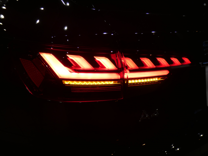 アウディ A4アバント A4ｱﾊﾞﾝﾄ 40TDIｸﾜﾄﾛ ｱﾄﾞﾊﾞﾝｽﾄ ﾗｸﾞｼﾞｭｱﾘｰ&ﾊﾟｰｸｱｼｽﾄPKG　後期 1ｵｰﾅｰ 追ACC ﾚｰﾝ&ｻｲﾄﾞｱｼｽﾄ ﾍﾞｰｼﾞｭ革 ﾋｰﾀｰ ﾊﾟﾉﾗﾏSR ﾀｯﾁｽｸﾘｰﾝMMIﾅﾋﾞ 全周囲ｶﾒﾗ PDC ﾏﾄﾘｸｽLED ｱﾝﾋﾞｴﾝﾄﾗｲﾄ 前後Dﾚｺ 17AW　2年保証