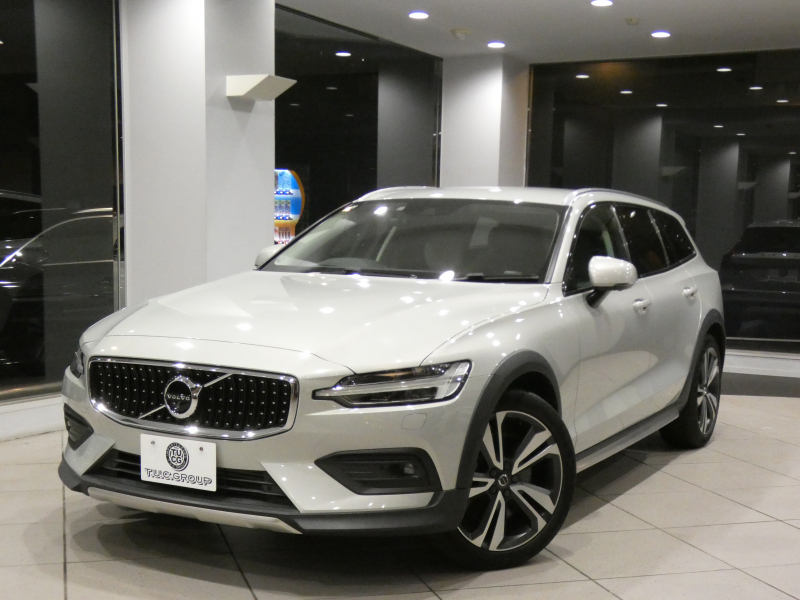 ボルボ V60 V60ｸﾛｽｶﾝﾄﾘｰ T5ﾌﾟﾛ AWD　追ACC･LKA･ LCMA 白革 ﾋｰﾀｰ ﾍﾞﾝﾁﾚｰﾀｰ ﾏｯｻｰｼﾞ機能 ﾀｯﾁｽｸﾘｰﾝHDDﾅﾋﾞTV harman/K 全周囲ｶﾒﾗ ﾍｯﾄﾞｱｯﾌﾟDSP LEDﾗｲﾄ ｵｰﾄﾃｰﾙｹﾞｰﾄ ｴｸｽﾃﾘｱｽﾀｲﾘﾝｸﾞKIT 19AW　2年保証