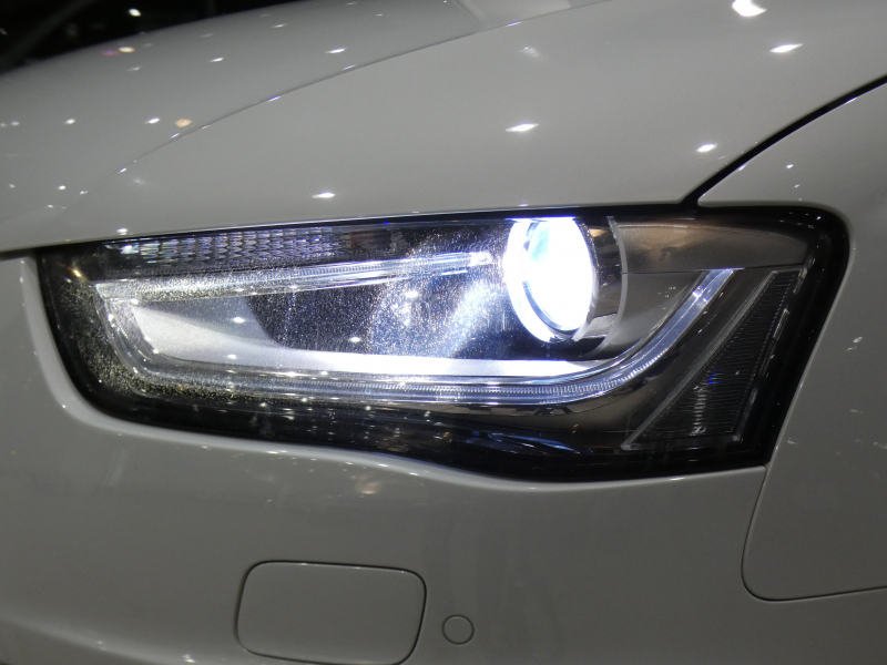 アウディ RS4アバント RS4ｱﾊﾞﾝﾄ 4.2FSIｸﾜﾄﾛ　ADVｷｰ 黒革 ﾋｰﾀｰ MMIﾅﾋﾞ B&Oｻｳﾝﾄﾞ Bｶﾒﾗ PDC ｷｾﾉﾝ RS専用ｴｸﾃﾘｱ&20AW 可変ﾏﾌﾗｰ 450ps　2年保証