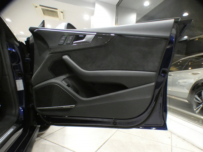 アウディ S5 S5ｽﾎﾟｰﾂﾊﾞｯｸ ﾚｻﾞｰ&ｱｼｽﾀﾝｽPKG　ADVｷｰ 追ACC ﾚｰﾝ&ｻｲﾄﾞｱｼｽﾄ 赤革 ﾏｯｻｰｼﾞ機能 ﾋｰﾀｰ ﾊﾟﾉﾗﾏSR MMIﾅﾋﾞ ﾊﾞｰﾁｬﾙCP B&Oｻｳﾝﾄﾞ 全周囲ｶﾒﾗ PDC ﾏﾄﾘｸｽLED 専用ｴｸﾃﾘｱ&19AW 赤ｷｬﾘﾊﾟｰ Rｽﾎﾟｰﾂﾃﾞﾌ 354ps　2年保証