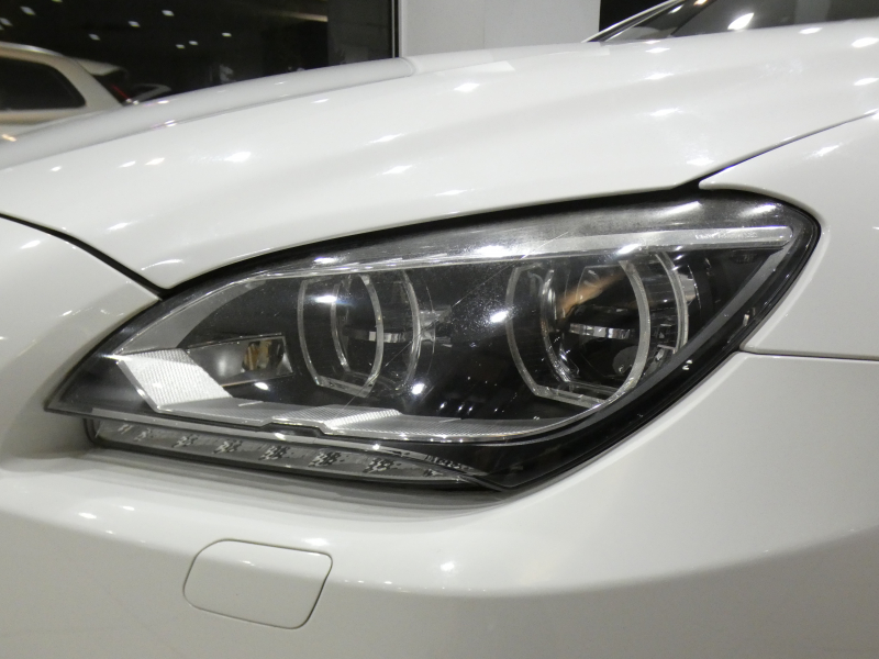 BMW Mシリーズ M6ｶﾌﾞﾘｵﾚ　ｺﾝﾌｫA 赤革/黒幌 ﾋｰﾀｰ ﾍﾞﾝﾁﾚｰﾀｰ ﾏｯｻｰｼﾞ機能 iﾄﾞﾗｲﾌﾞﾅﾋﾞ(CIC) ☆B&Oｻｳﾝﾄﾞ ﾄｯﾌﾟ&ｻｲﾄﾞﾋﾞｭｰｶﾒﾗ PDC ﾍｯﾄﾞｱｯﾌﾟDSP LEDﾗｲﾄ 専用ｴｸﾃﾘｱ&20AW 560ps　2年保証