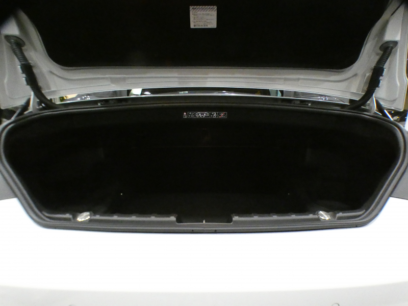 BMW Mシリーズ M6ｶﾌﾞﾘｵﾚ　ｺﾝﾌｫA 赤革/黒幌 ﾋｰﾀｰ ﾍﾞﾝﾁﾚｰﾀｰ ﾏｯｻｰｼﾞ機能 iﾄﾞﾗｲﾌﾞﾅﾋﾞ(CIC) ☆B&Oｻｳﾝﾄﾞ ﾄｯﾌﾟ&ｻｲﾄﾞﾋﾞｭｰｶﾒﾗ PDC ﾍｯﾄﾞｱｯﾌﾟDSP LEDﾗｲﾄ 専用ｴｸﾃﾘｱ&20AW 560ps　2年保証