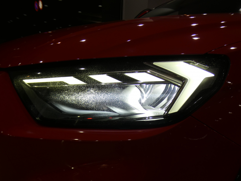 アウディ A1 A1ｽﾎﾟｰﾂﾊﾞｯｸ ｼﾃｨｶﾊﾞｰﾘﾐﾃｯﾄﾞED　限定 1ｵｰﾅｰ ADVｷｰ 追ACC ﾚｰﾝｱｼｽﾄ ｱｳﾃﾞｨﾌﾟﾚｾﾝｽ 半革 ﾋｰﾀｰ ﾀｯﾁﾚｽﾎﾟﾝｽ付MMIﾅﾋﾞ ﾊﾞｰﾁｬﾙCP Bｶﾒﾗ PDC LEDﾗｲﾄ 専用ｴｸｽﾃﾘｱ&17AW　2年保証