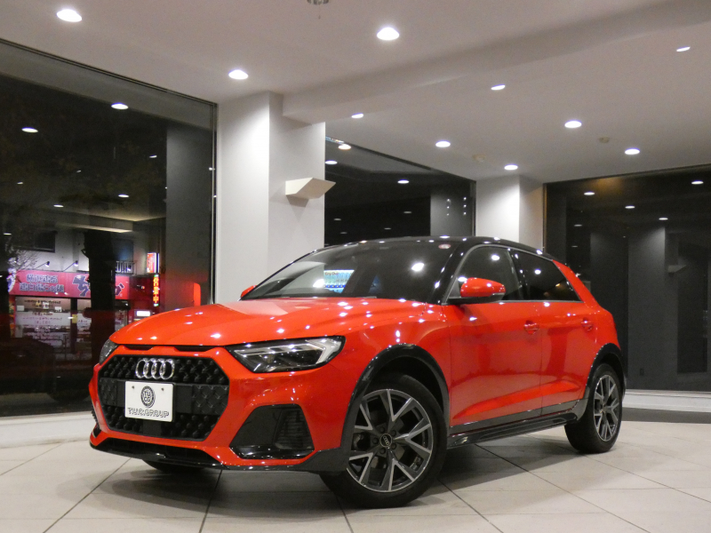 アウディ A1 A1ｽﾎﾟｰﾂﾊﾞｯｸ ｼﾃｨｶﾊﾞｰﾘﾐﾃｯﾄﾞED　限定 1ｵｰﾅｰ ADVｷｰ 追ACC ﾚｰﾝｱｼｽﾄ ｱｳﾃﾞｨﾌﾟﾚｾﾝｽ 半革 ﾋｰﾀｰ ﾀｯﾁﾚｽﾎﾟﾝｽ付MMIﾅﾋﾞ ﾊﾞｰﾁｬﾙCP Bｶﾒﾗ PDC LEDﾗｲﾄ 専用ｴｸｽﾃﾘｱ&17AW　2年保証