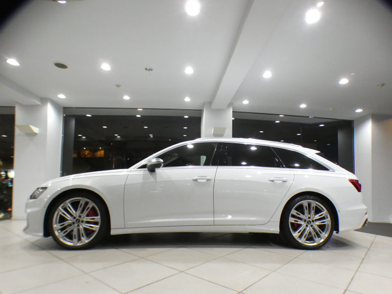 アウディ S6 S6ｱﾊﾞﾝﾄ ｴｸｽﾃﾝﾃﾞｯﾄﾞﾌﾙﾚｻﾞｰ&ﾄﾞﾗｲﾋﾞﾝｸﾞPKG　1ｵｰﾅｰ 追ACC ﾚｰﾝ&ｻｲﾄﾞｱｼｽﾄ 赤革 全席ﾋｰﾀｰ ﾀｯﾁﾚｽﾎﾟﾝｽ付MMIﾅﾋﾞTV ﾊﾞｰﾁｬﾙCP B&Oｻｳﾝﾄﾞ 全周囲ｶﾒﾗ PDC HDﾏﾄﾘｸｽLED 専用ｴｸｽﾃﾘｱ OP21AW 450ps　2年保証